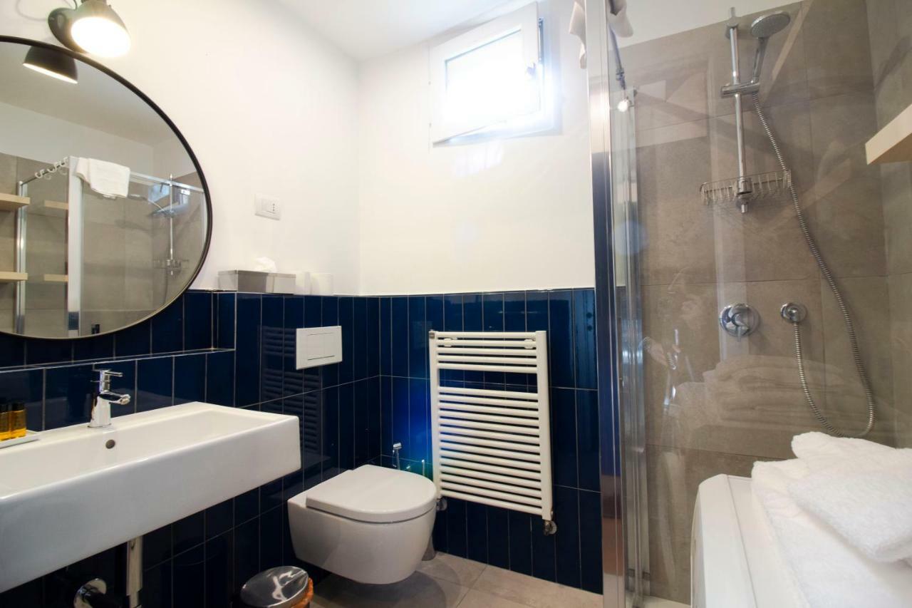 Sant'Andrea Cozy Apartment Milan Luaran gambar